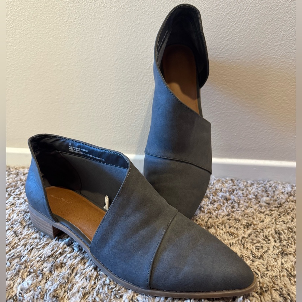 Charcoal Gray D'orsay Pointed Toe Flats Ballet Flats